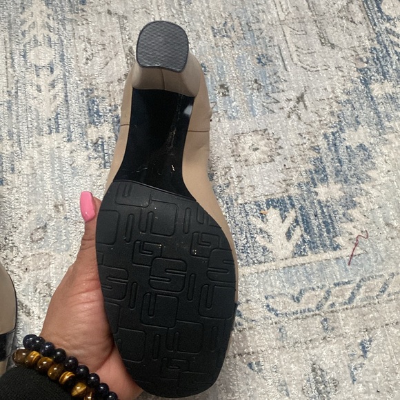 Deal‼️ - Picture 2 of 5